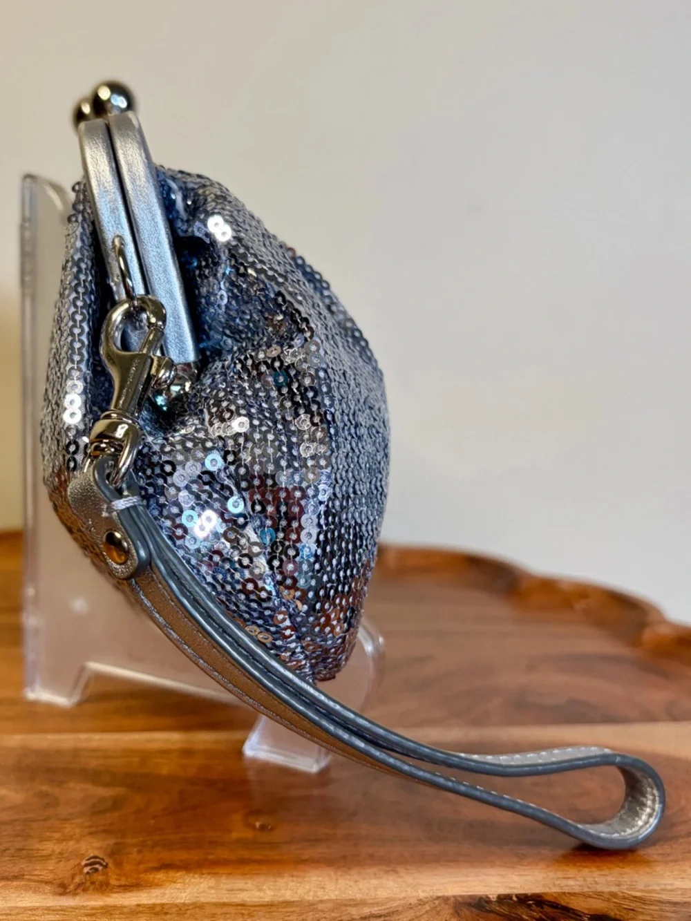 Coach Julia Silver Sequin Kiss-lock Clutch Limited Edition 44475